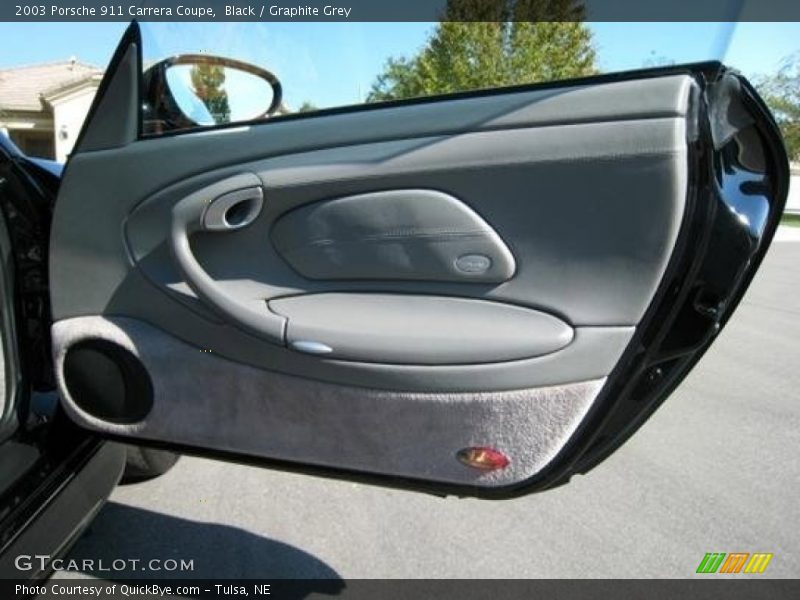 Black / Graphite Grey 2003 Porsche 911 Carrera Coupe