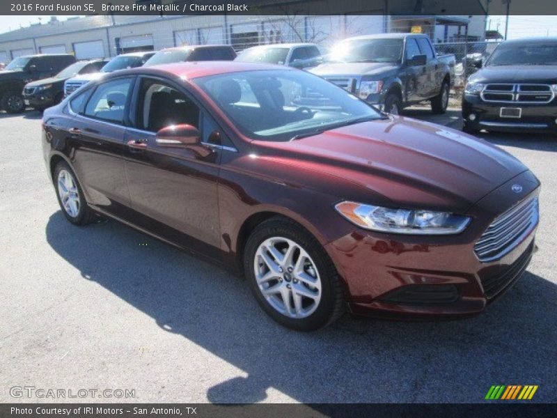 Bronze Fire Metallic / Charcoal Black 2016 Ford Fusion SE