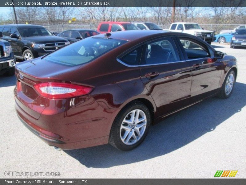 Bronze Fire Metallic / Charcoal Black 2016 Ford Fusion SE