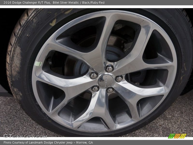  2016 Challenger R/T Plus Wheel