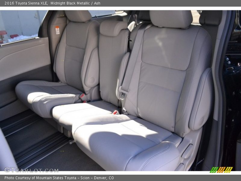 Midnight Black Metallic / Ash 2016 Toyota Sienna XLE