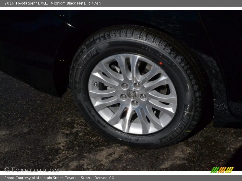 Midnight Black Metallic / Ash 2016 Toyota Sienna XLE