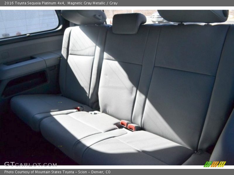 Magnetic Gray Metallic / Gray 2016 Toyota Sequoia Platinum 4x4