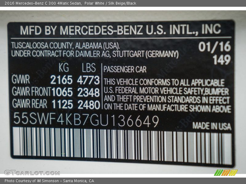 Polar White / Silk Beige/Black 2016 Mercedes-Benz C 300 4Matic Sedan