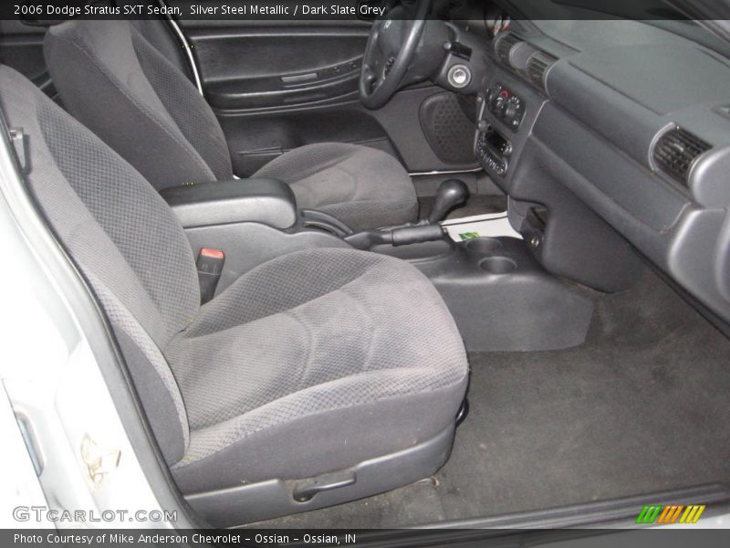 Silver Steel Metallic / Dark Slate Grey 2006 Dodge Stratus SXT Sedan