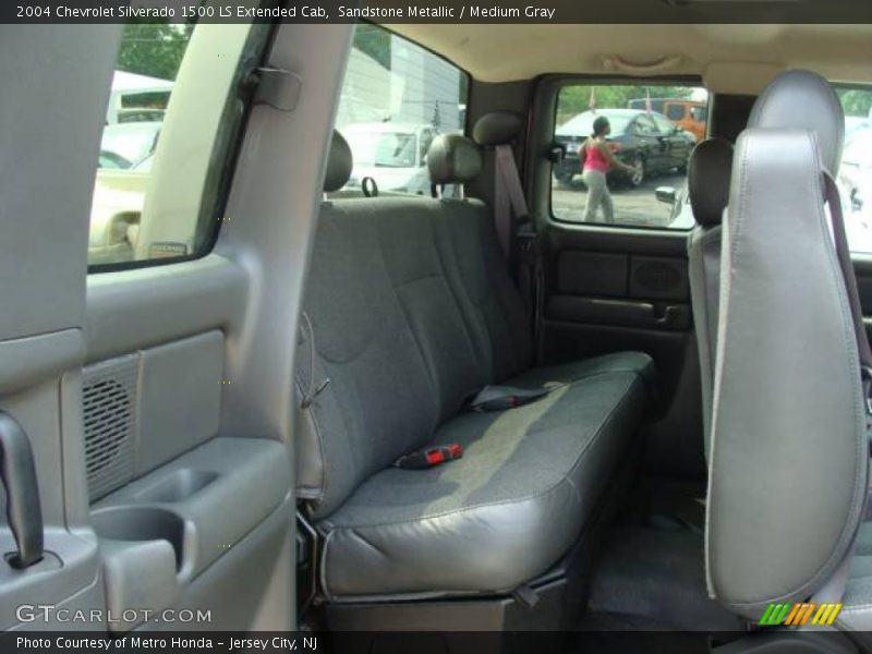 Sandstone Metallic / Medium Gray 2004 Chevrolet Silverado 1500 LS Extended Cab