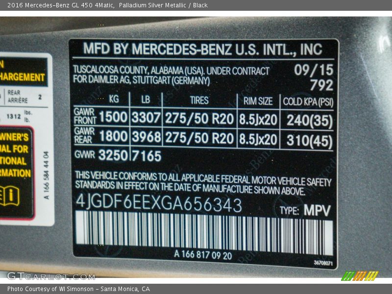 Palladium Silver Metallic / Black 2016 Mercedes-Benz GL 450 4Matic