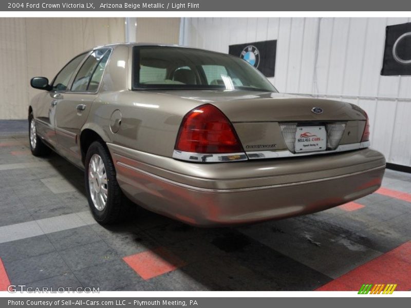 Arizona Beige Metallic / Light Flint 2004 Ford Crown Victoria LX