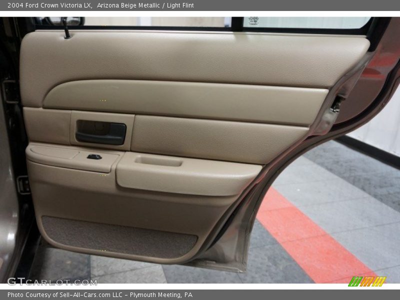 Arizona Beige Metallic / Light Flint 2004 Ford Crown Victoria LX