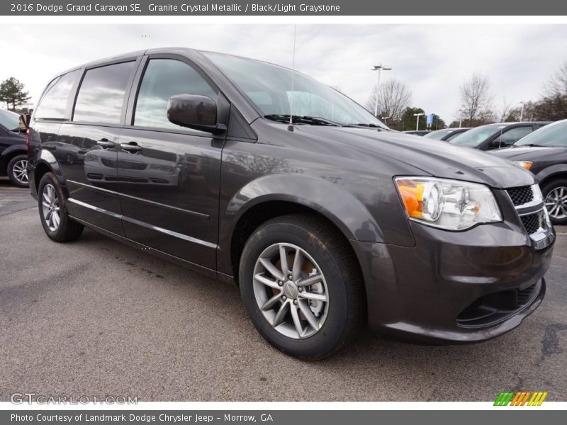 Granite Crystal Metallic / Black/Light Graystone 2016 Dodge Grand Caravan SE