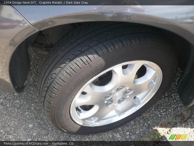 Graphite Metallic / Dark Slate Gray 2004 Dodge Neon SXT