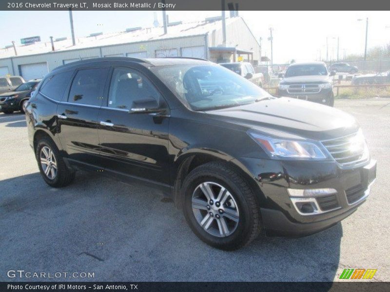 Mosaic Black Metallic / Ebony 2016 Chevrolet Traverse LT