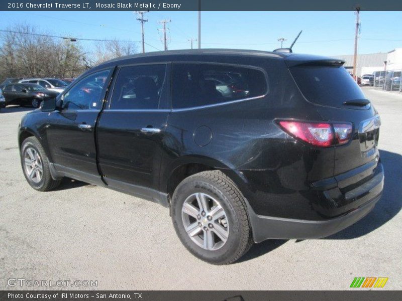 Mosaic Black Metallic / Ebony 2016 Chevrolet Traverse LT