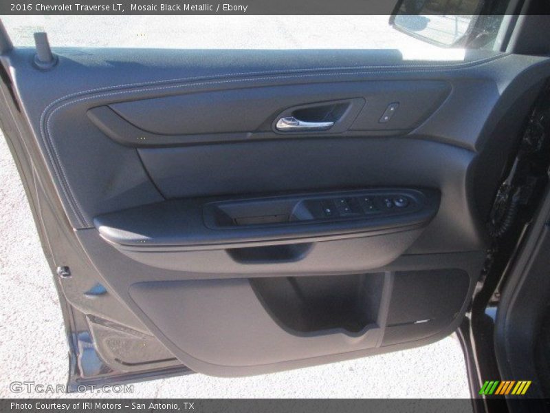 Mosaic Black Metallic / Ebony 2016 Chevrolet Traverse LT