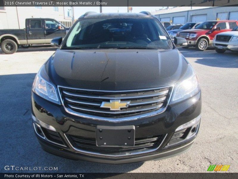 Mosaic Black Metallic / Ebony 2016 Chevrolet Traverse LT