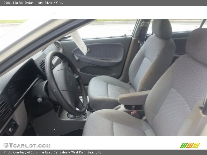 Light Silver / Gray 2001 Kia Rio Sedan