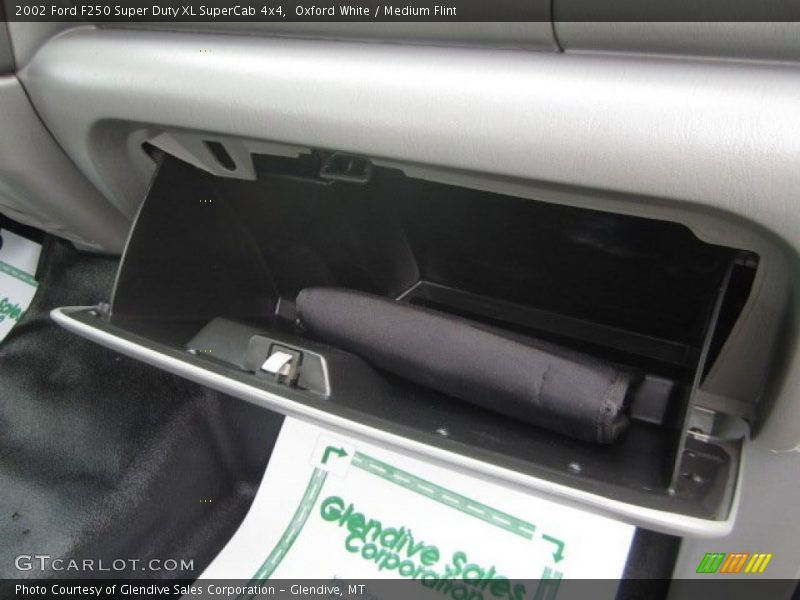 Oxford White / Medium Flint 2002 Ford F250 Super Duty XL SuperCab 4x4