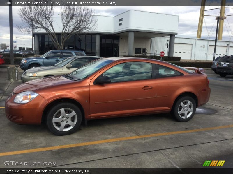 Sunburst Orange Metallic / Gray 2006 Chevrolet Cobalt LS Coupe