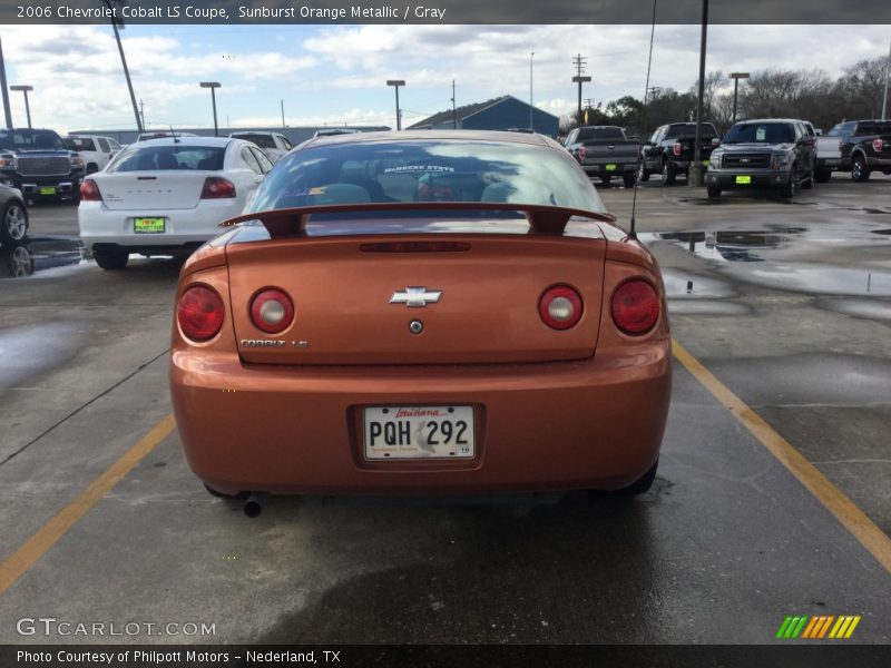 Sunburst Orange Metallic / Gray 2006 Chevrolet Cobalt LS Coupe