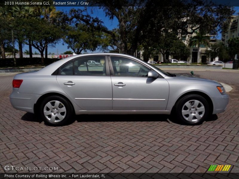Radiant Silver / Gray 2010 Hyundai Sonata GLS