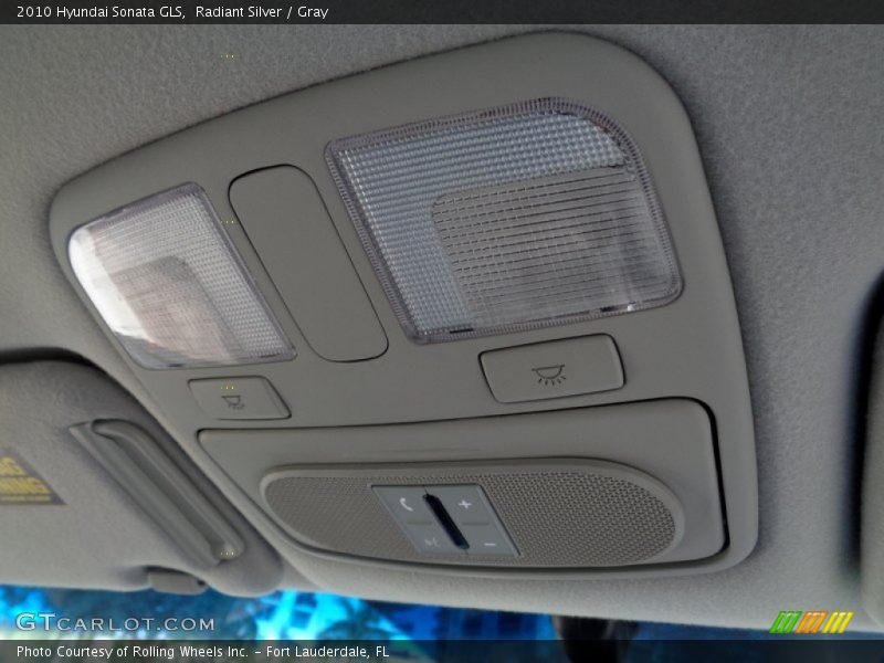 Radiant Silver / Gray 2010 Hyundai Sonata GLS
