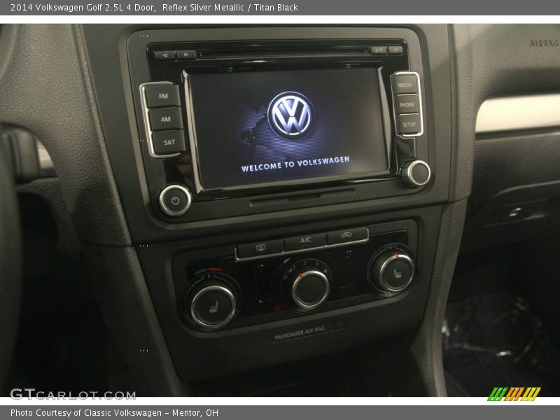 Reflex Silver Metallic / Titan Black 2014 Volkswagen Golf 2.5L 4 Door