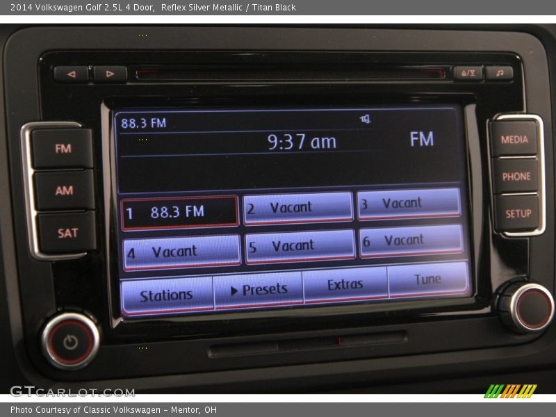 Reflex Silver Metallic / Titan Black 2014 Volkswagen Golf 2.5L 4 Door