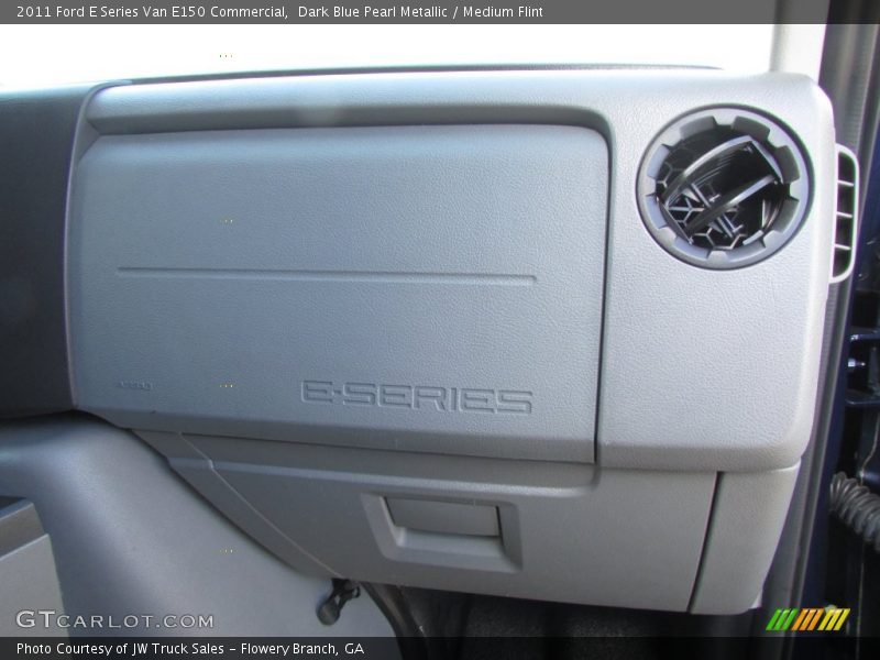 Dark Blue Pearl Metallic / Medium Flint 2011 Ford E Series Van E150 Commercial