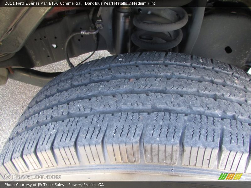 Dark Blue Pearl Metallic / Medium Flint 2011 Ford E Series Van E150 Commercial