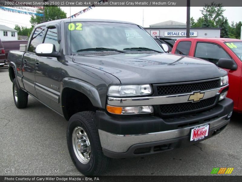 Medium Charcoal Gray Metallic / Medium Gray 2002 Chevrolet Silverado 2500 LS Crew Cab 4x4