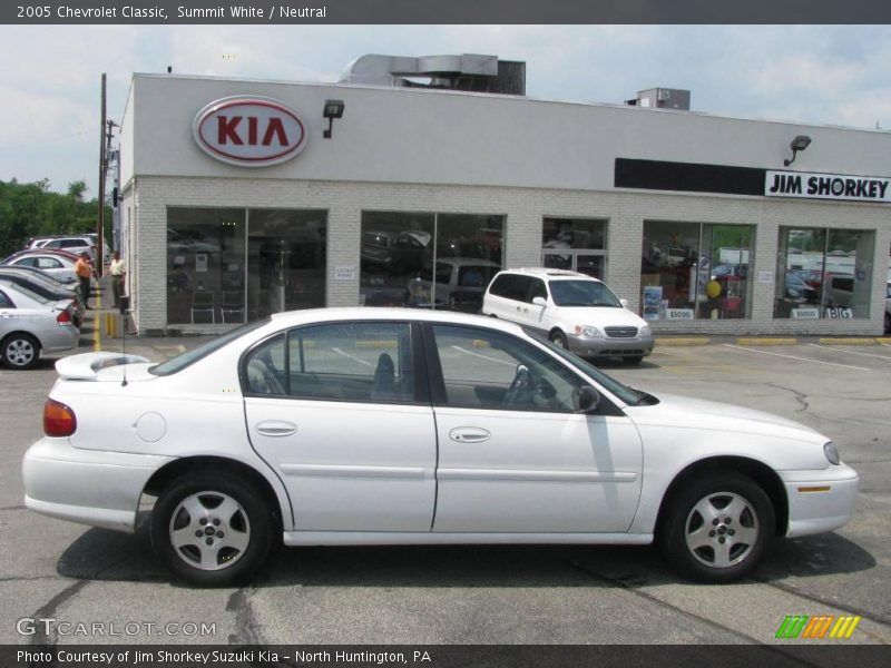 Summit White / Neutral 2005 Chevrolet Classic