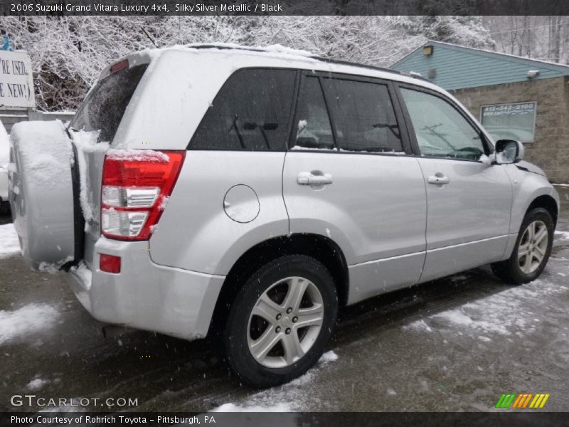 Silky Silver Metallic / Black 2006 Suzuki Grand Vitara Luxury 4x4