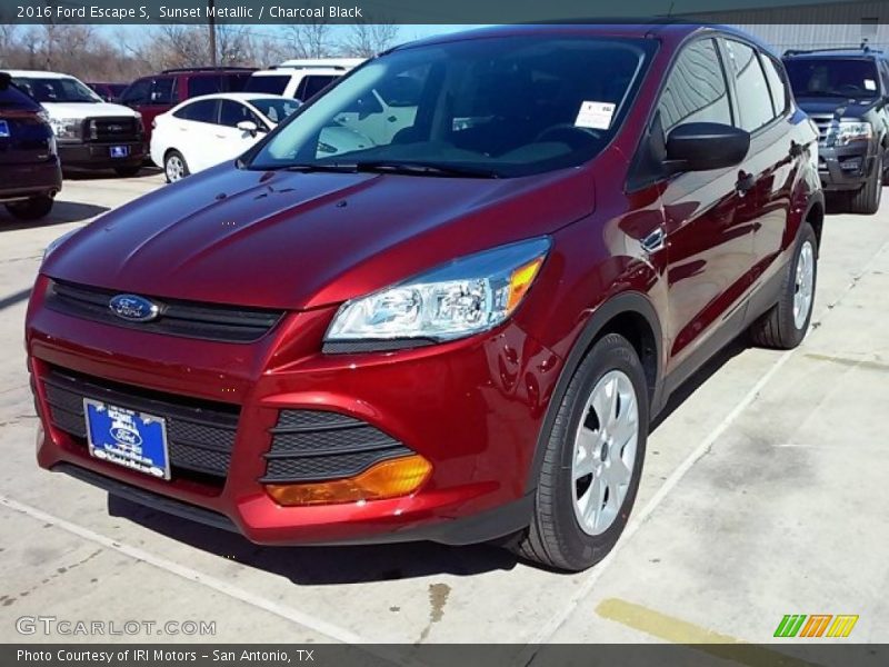 Sunset Metallic / Charcoal Black 2016 Ford Escape S