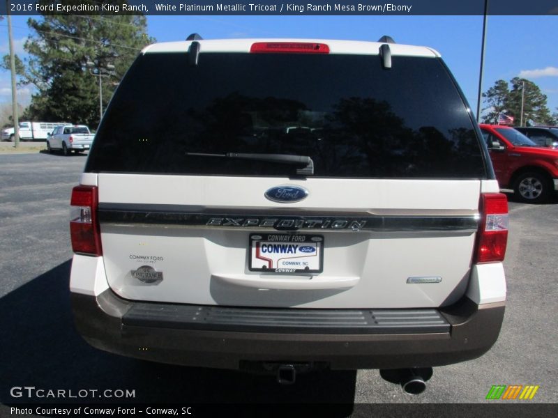White Platinum Metallic Tricoat / King Ranch Mesa Brown/Ebony 2016 Ford Expedition King Ranch