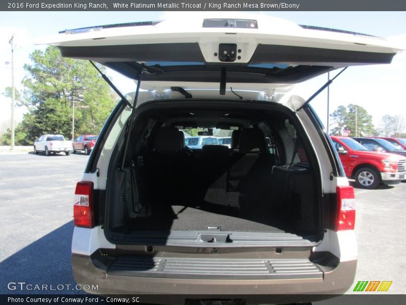 White Platinum Metallic Tricoat / King Ranch Mesa Brown/Ebony 2016 Ford Expedition King Ranch