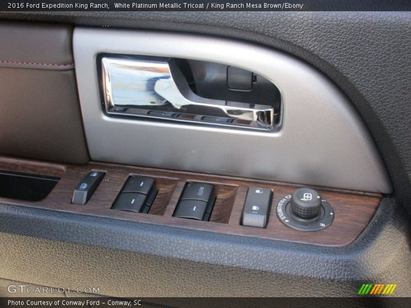 White Platinum Metallic Tricoat / King Ranch Mesa Brown/Ebony 2016 Ford Expedition King Ranch