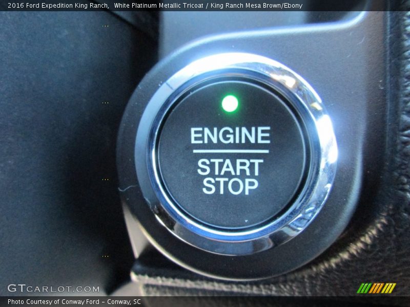 White Platinum Metallic Tricoat / King Ranch Mesa Brown/Ebony 2016 Ford Expedition King Ranch