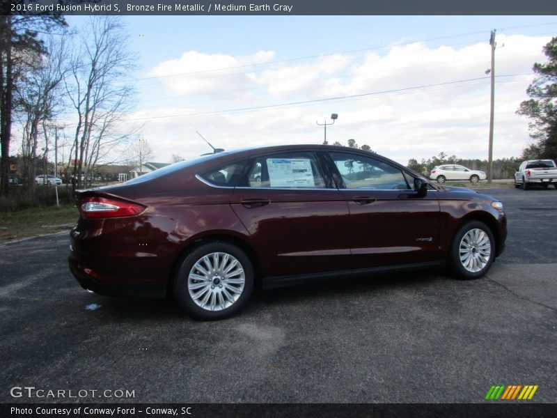 Bronze Fire Metallic / Medium Earth Gray 2016 Ford Fusion Hybrid S
