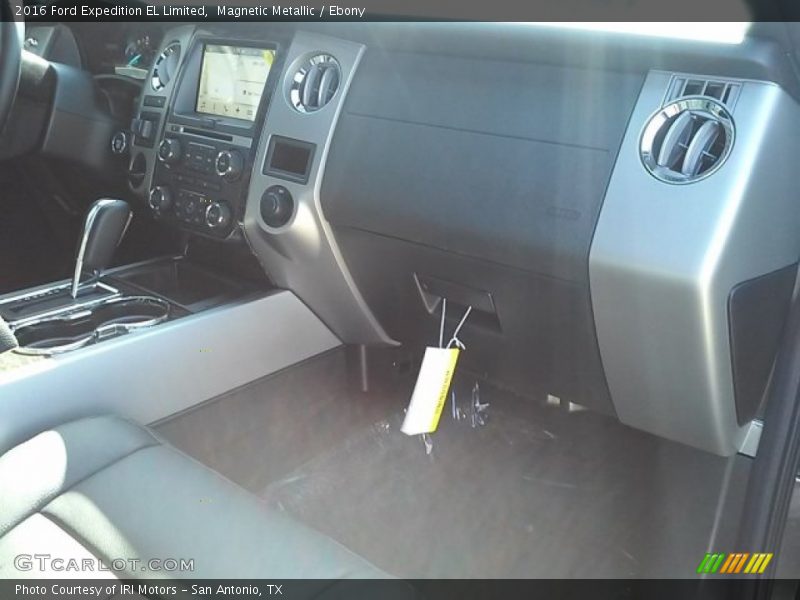 Magnetic Metallic / Ebony 2016 Ford Expedition EL Limited