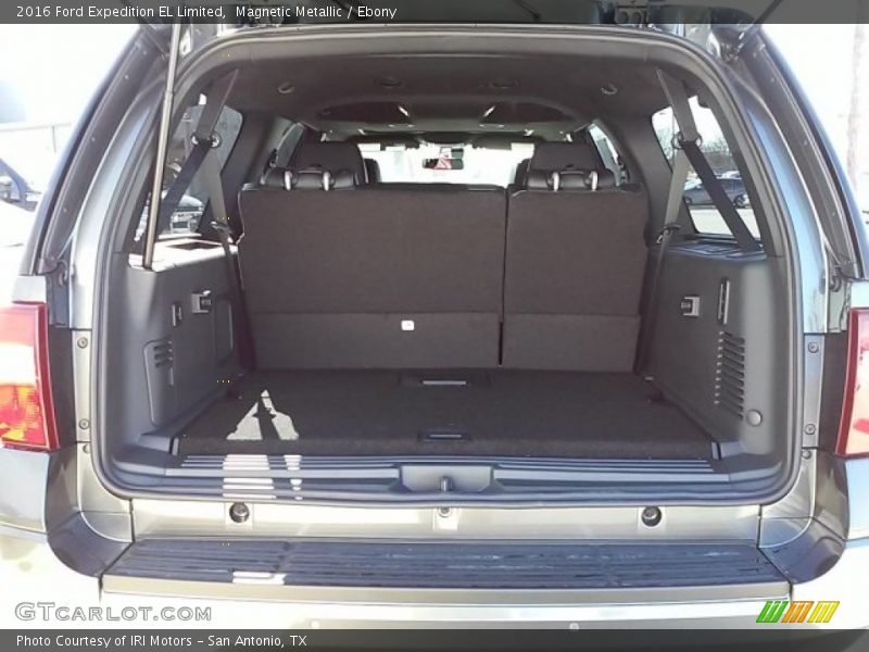  2016 Expedition EL Limited Trunk
