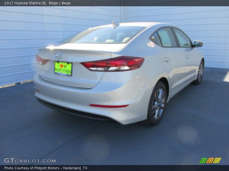 Beige / Beige 2017 Hyundai Elantra SE