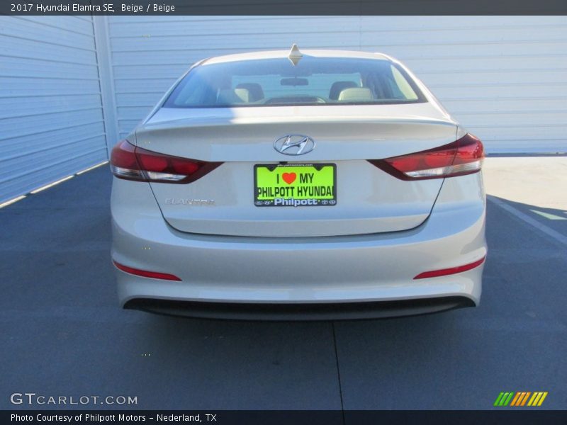 Beige / Beige 2017 Hyundai Elantra SE