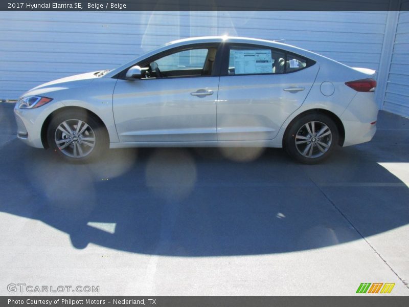 Beige / Beige 2017 Hyundai Elantra SE