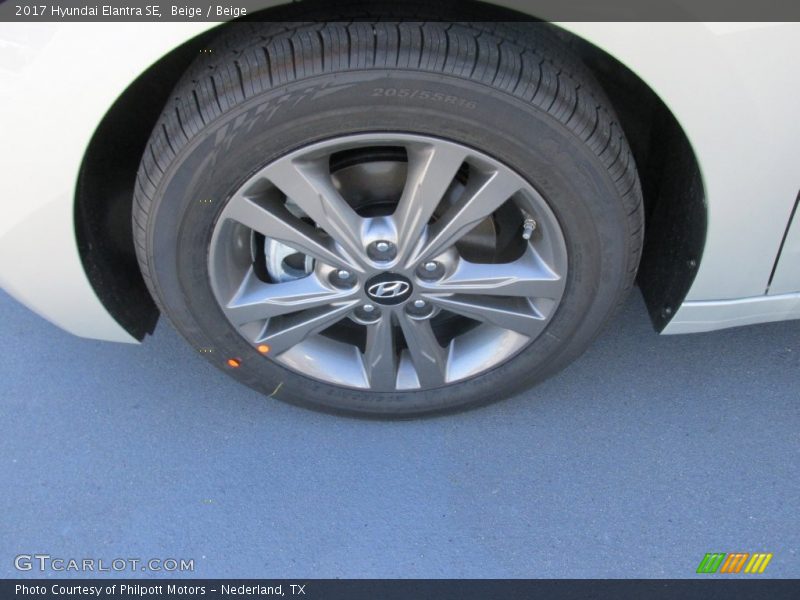Beige / Beige 2017 Hyundai Elantra SE