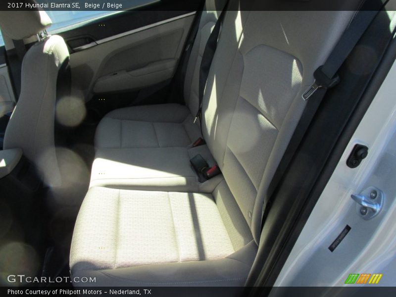 Beige / Beige 2017 Hyundai Elantra SE