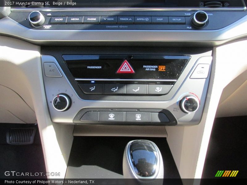 Beige / Beige 2017 Hyundai Elantra SE