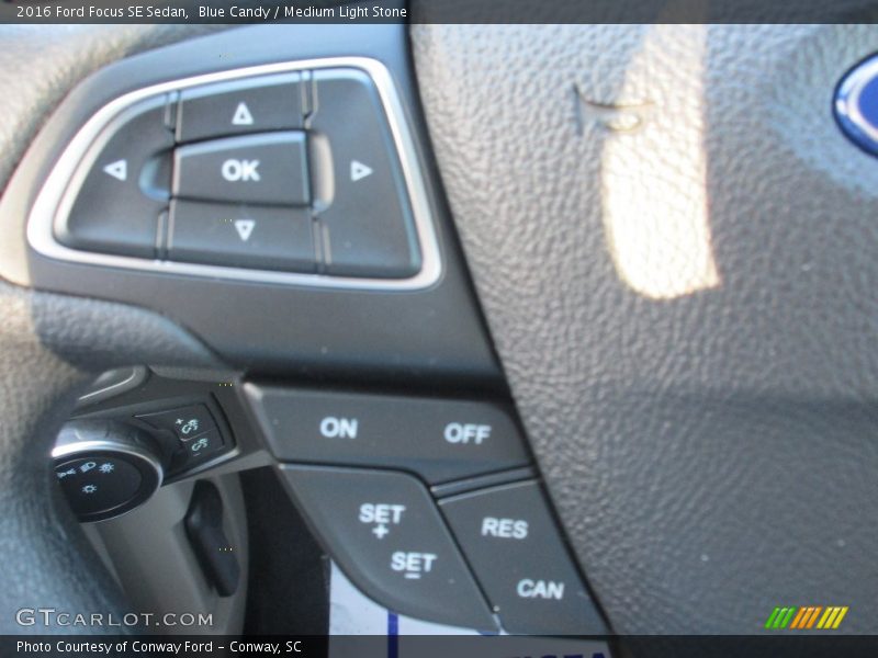 Blue Candy / Medium Light Stone 2016 Ford Focus SE Sedan