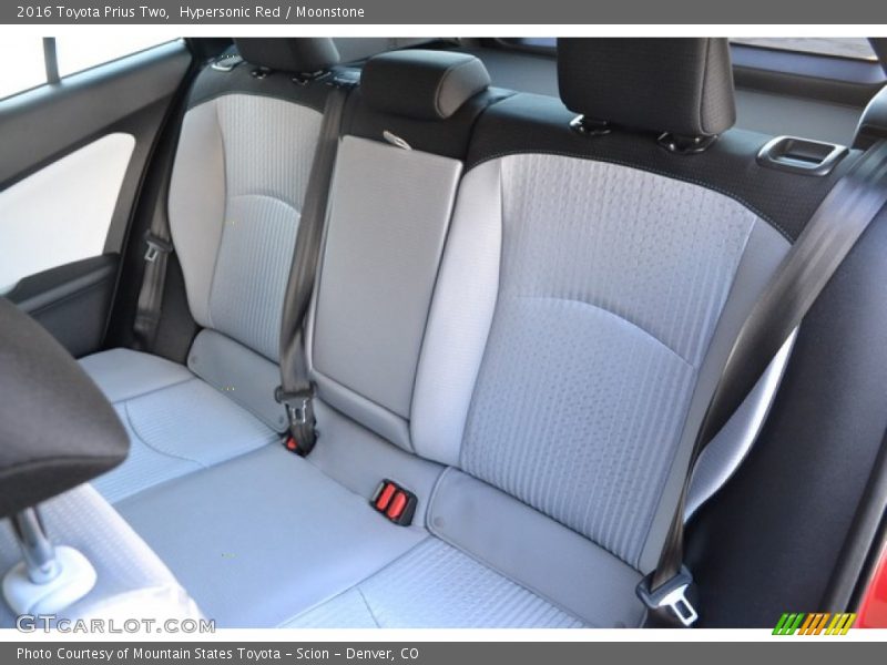 Hypersonic Red / Moonstone 2016 Toyota Prius Two