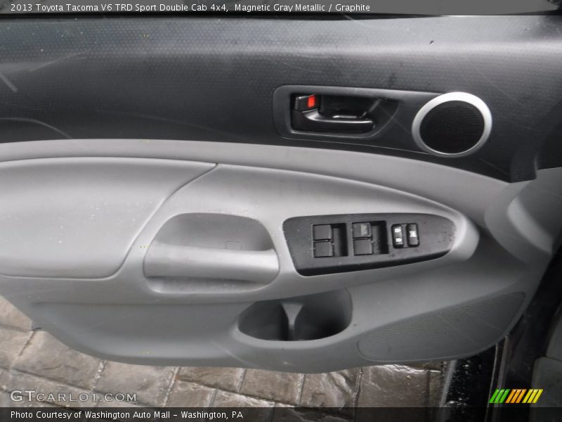 Magnetic Gray Metallic / Graphite 2013 Toyota Tacoma V6 TRD Sport Double Cab 4x4