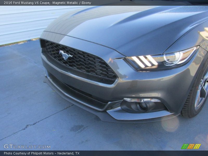 Magnetic Metallic / Ebony 2016 Ford Mustang V6 Coupe
